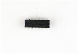 CD4093BE DIP-14 IC (QUAD 2-INPUT NAND GATE SCHMIDT TRIGGERS)