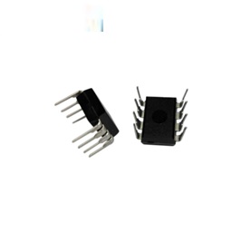 UC3845 DIP-8 (Current-Mode Pulse Width Modulation (PWM) Controller)