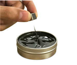 Magnetic Ferrofluid Plasticine Playdough Clay (Magnetic Putty)